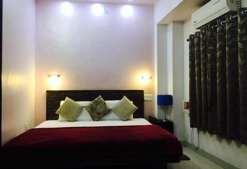 בית מלון כפרי Kanha Inn