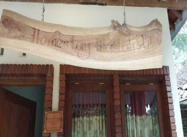 פנסיון Borobudur Kampung Homestay M Maslah