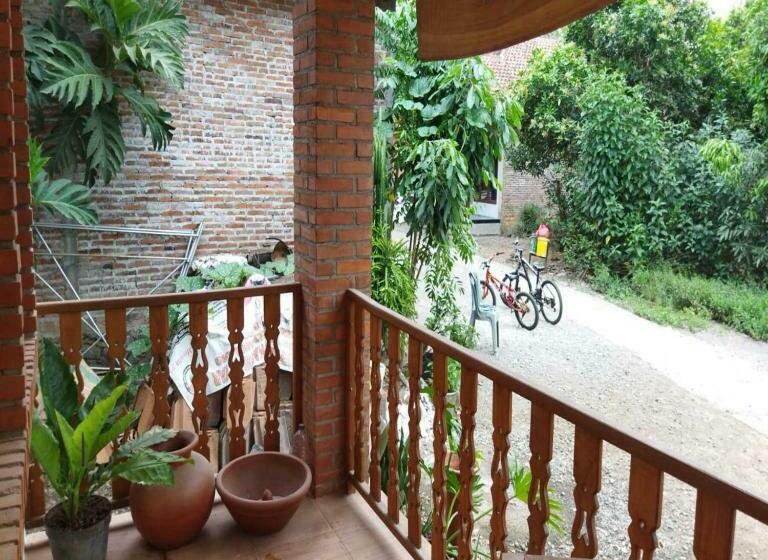 פנסיון Borobudur Kampung Homestay M Maslah