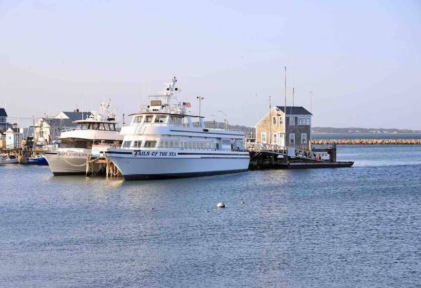 Harbourtown Suite Water View