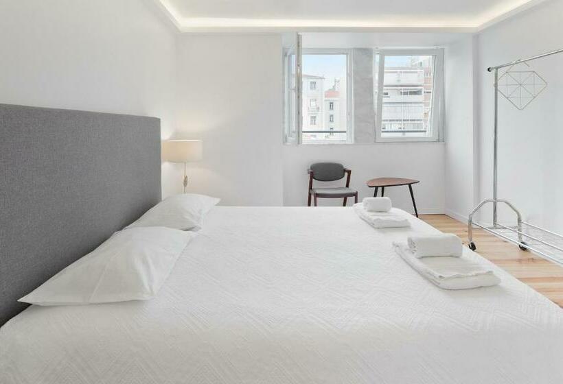 Pensione Room With Private Bathroom  Alcantara