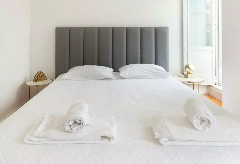 پانسیون Room With Private Bathroom  Alcantara