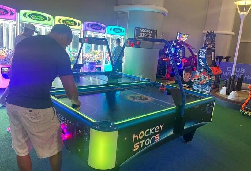 Beachfront Bliss At Ocean Walk Resort Unit 1701