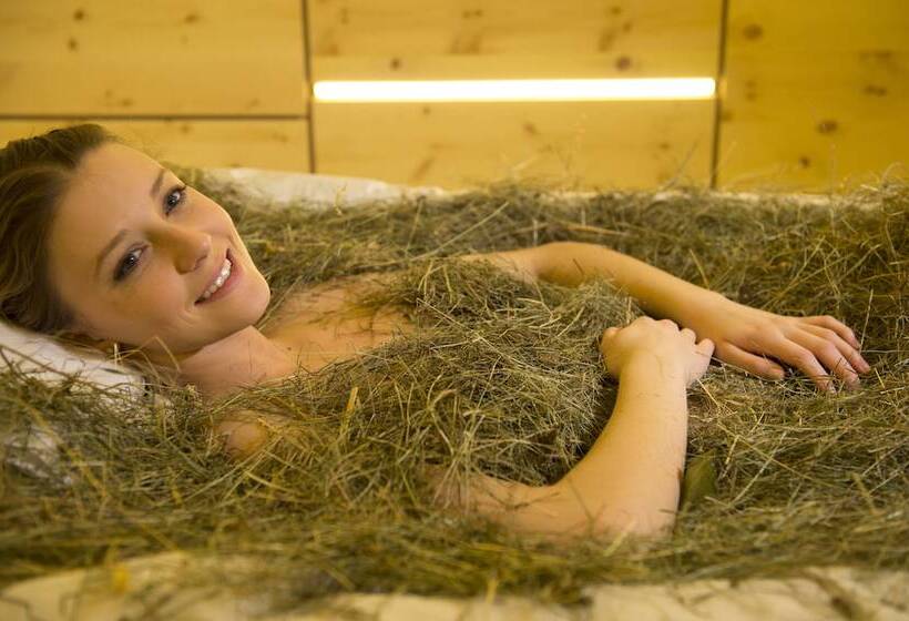 هتل Abinea Dolomiti Romantic Spa