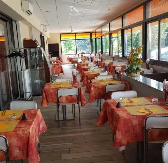 ホテル Agli Alteni