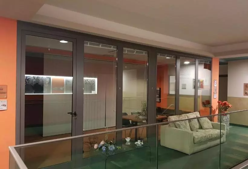 ホテル Agli Alteni