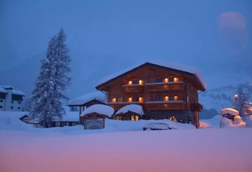 Hotel Albergo Punta Zerbion