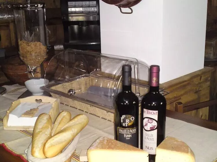 Hotel Albergo Punta Zerbion