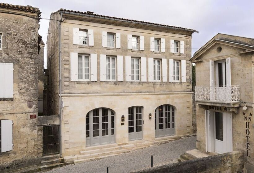 هتل Auberge De La Commanderie