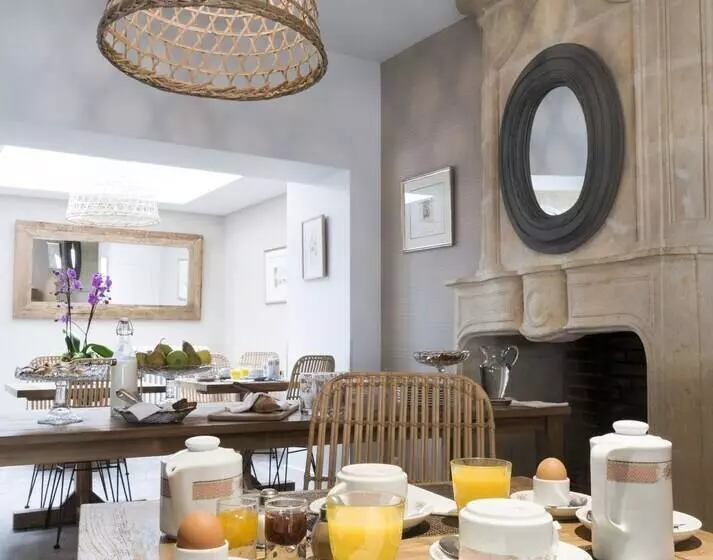 Hotel Auberge De La Commanderie