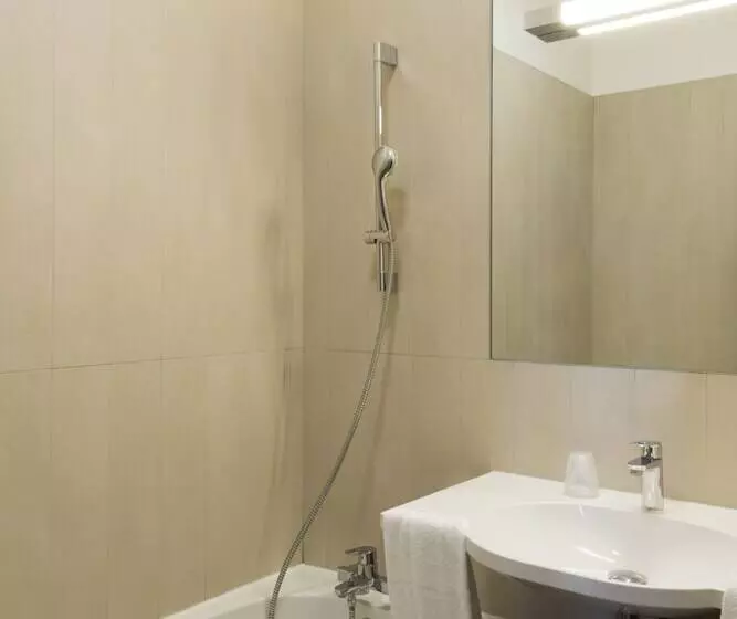 Hotel Auberge De La Commanderie