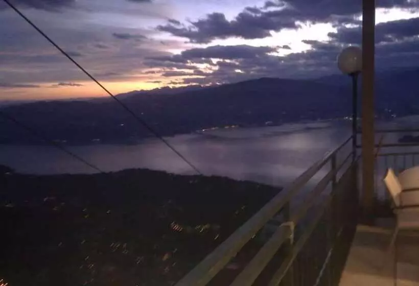 酒店 Funivie Del Lago Maggiore