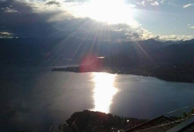 בית מלון כפרי Funivie Del Lago Maggiore
