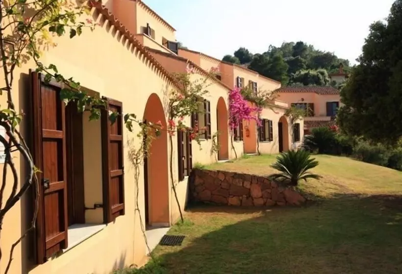 Hotel Genna E Masoni