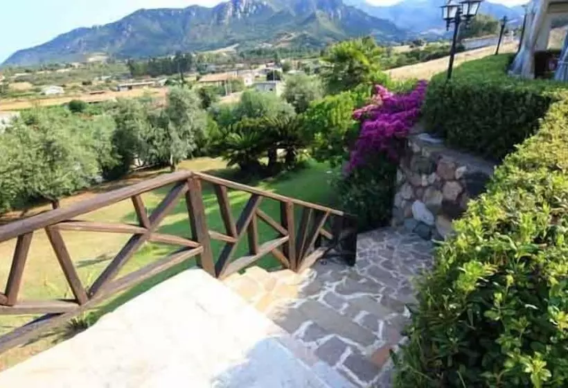 Hotel Genna E Masoni