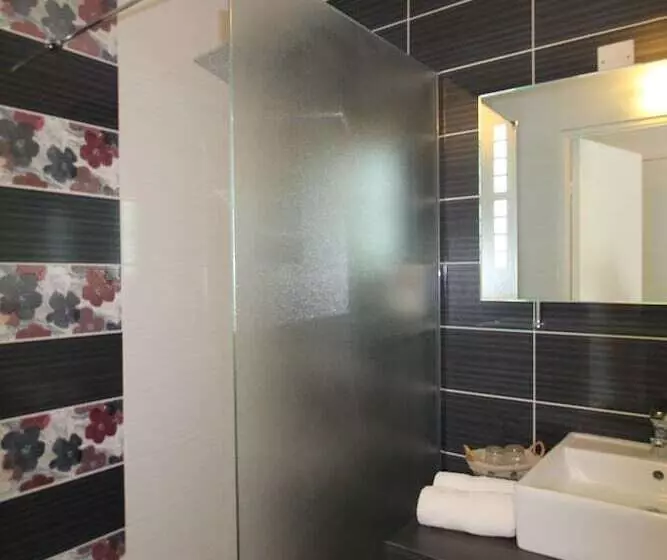 호텔 Hôtel Le Peu Breton