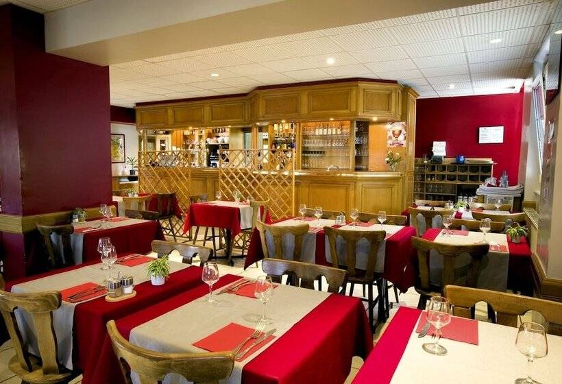 Отель Hôtel Restaurant Au Lion D Or
