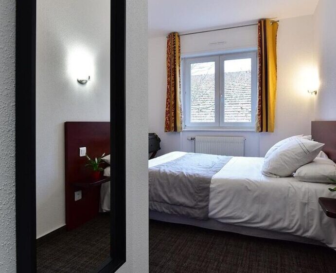 Отель Hôtel Restaurant Au Lion D Or