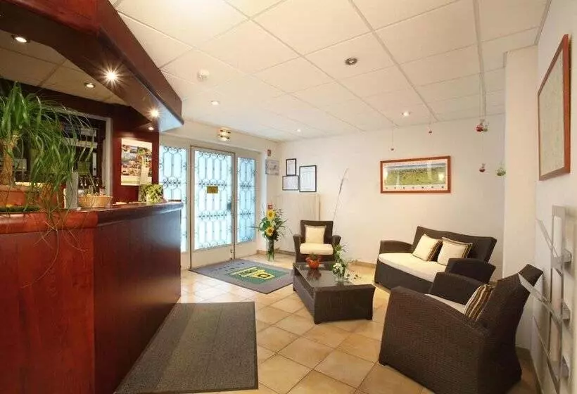 فندق Hôtel Restaurant Au Lion D Or