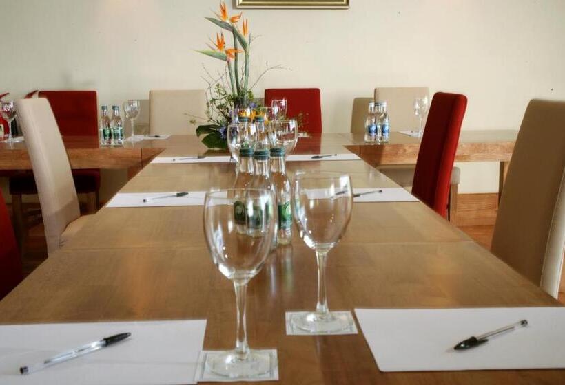 酒店 Inishbofin House