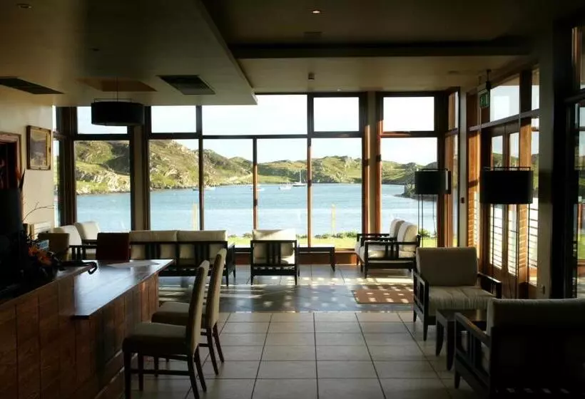 ホテル Inishbofin House