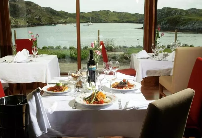 ホテル Inishbofin House