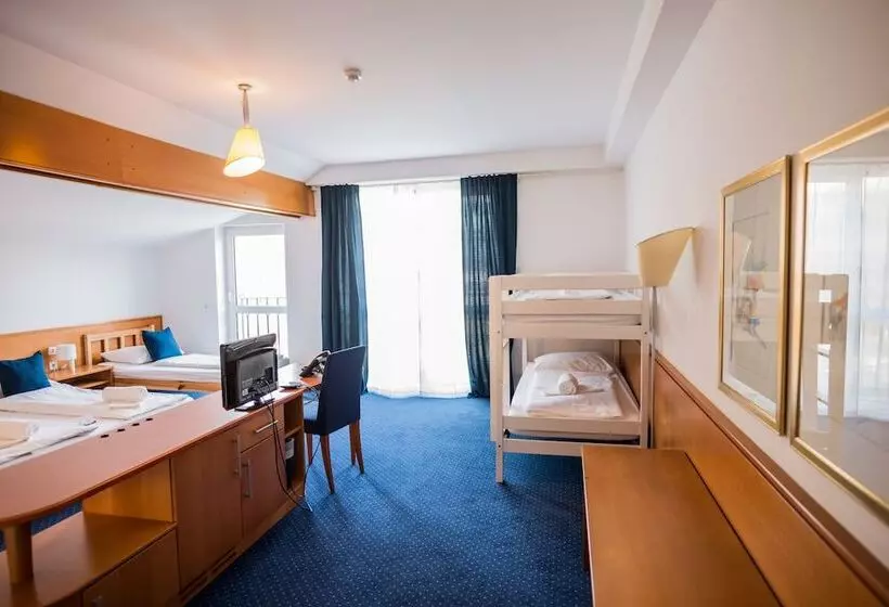 هتل Maribor Inn