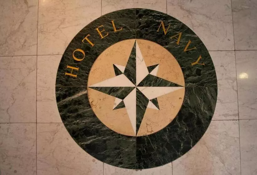 هتل Navy
