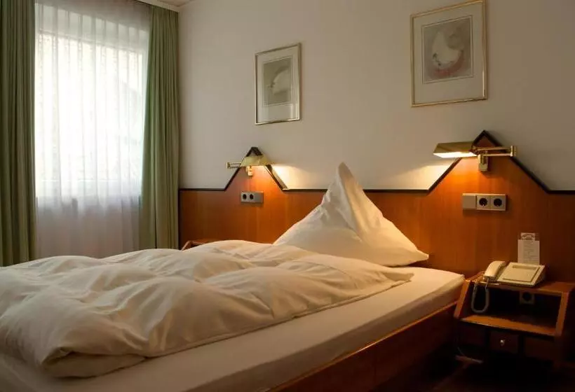 Отель Restaurant Bären