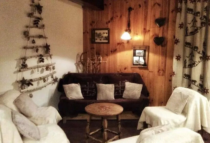 هتل S Les Catrems & Le Montagnou