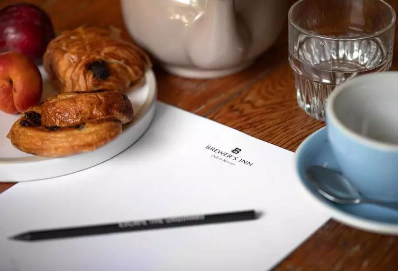 בית מלון כפרי The Brewers Inn