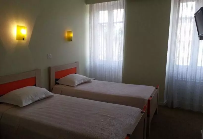 호텔 The Originals Access, Hôtel Figeac