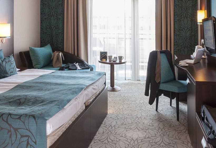 Отель Wellamarin