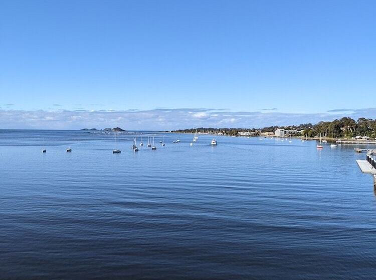 モーテル Araluen Motor Lodge