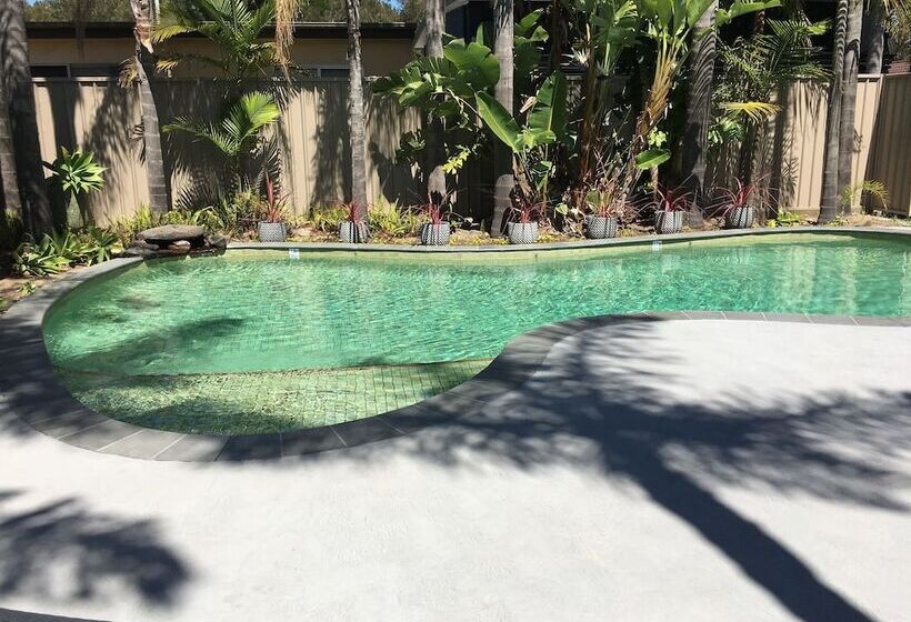 モーテル Araluen Motor Lodge