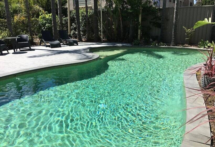 モーテル Araluen Motor Lodge