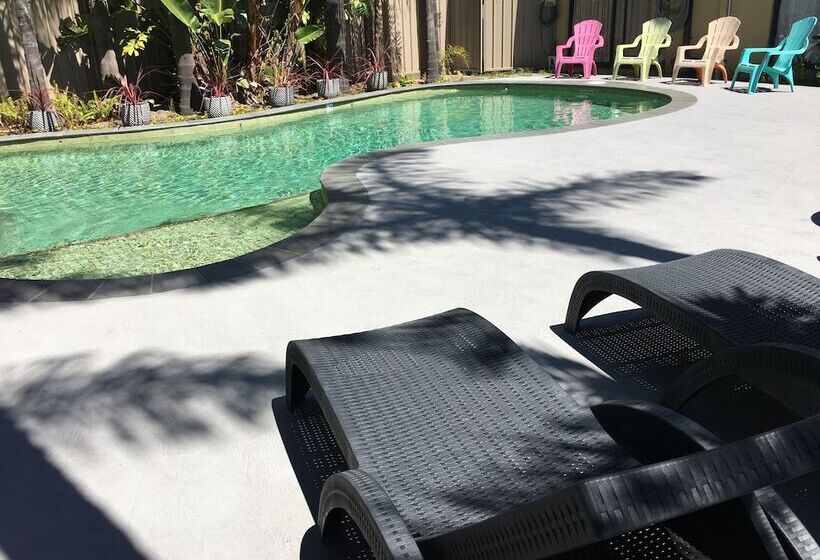 モーテル Araluen Motor Lodge