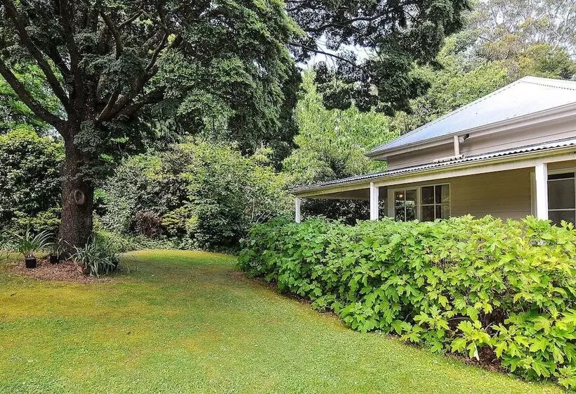 Moulton Park Homestead