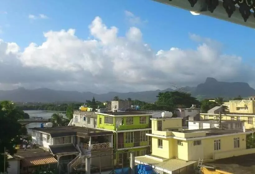 پانسیون Tyvabro Guesthouse