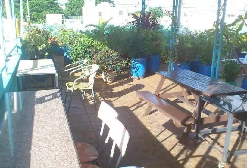 پانسیون Tyvabro Guesthouse