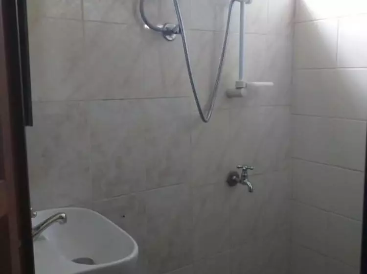 پانسیون Tyvabro Guesthouse