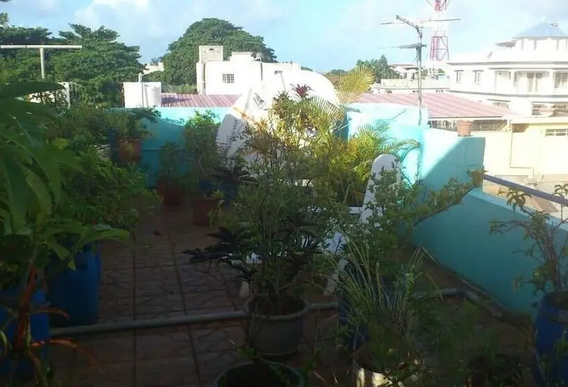 پانسیون Tyvabro Guesthouse