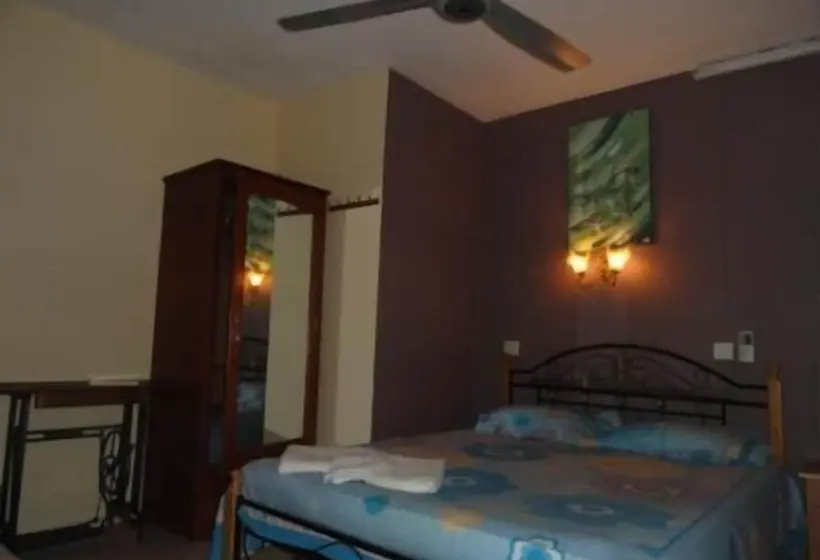 پانسیون Tyvabro Guesthouse