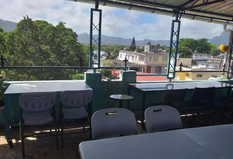 پانسیون Tyvabro Guesthouse