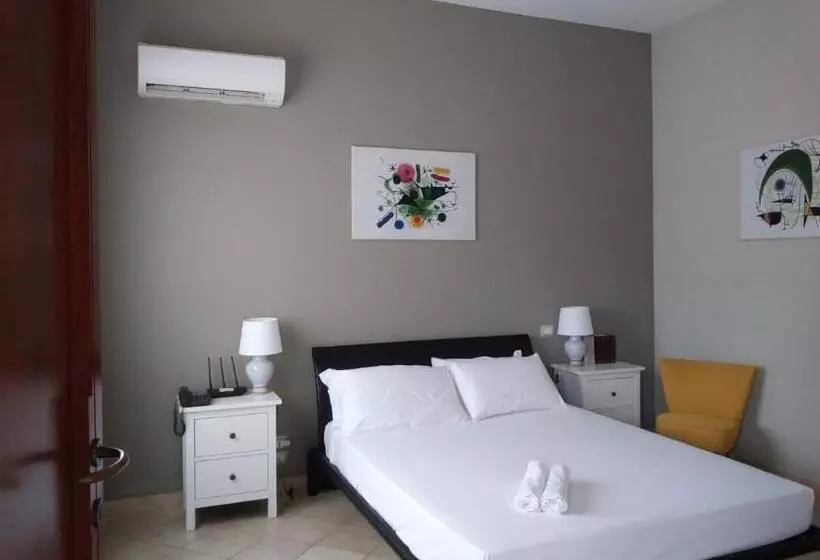 Резиденция Colonna Rooms & Apartment