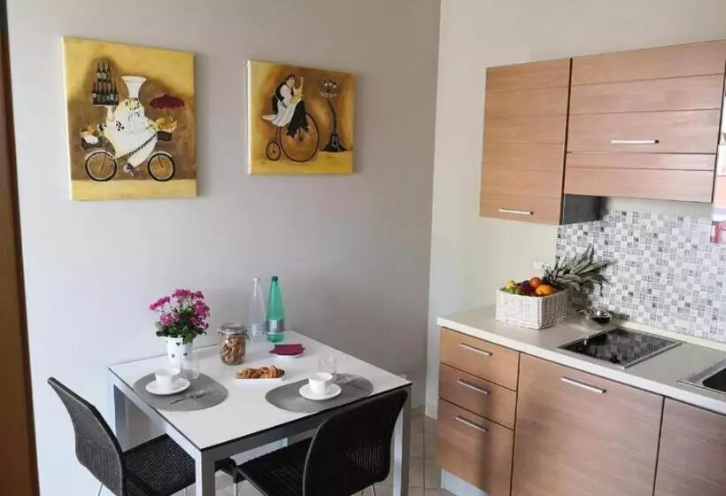 Резиденция Colonna Rooms & Apartment