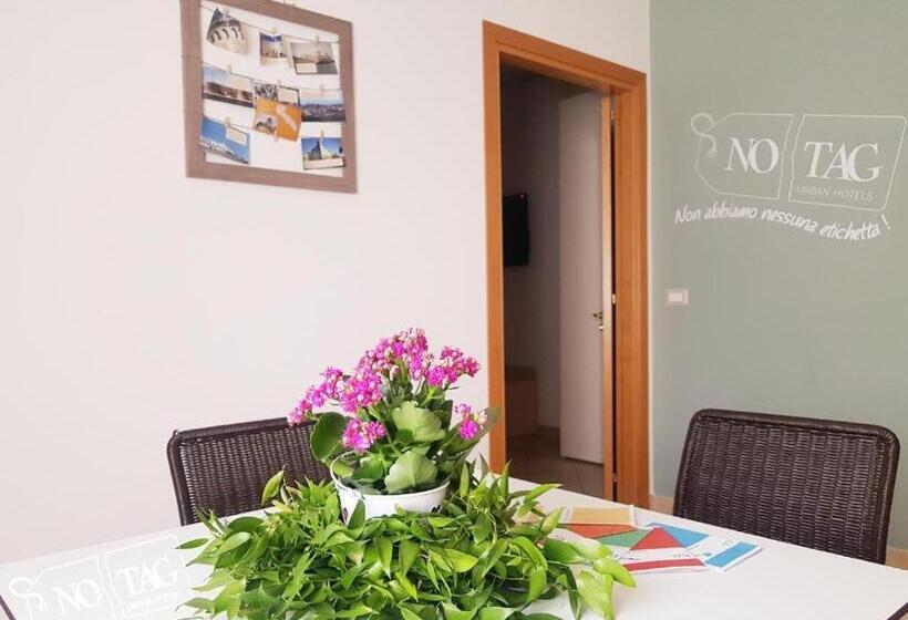 דירת נופש Colonna Rooms & Apartment