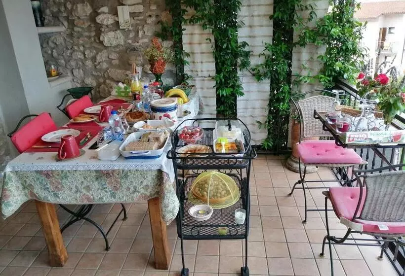 B&b Da Paolo Con Vista Lago Di Garda