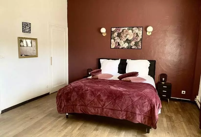 ベッドアンドブレックファースト Nuit Et Spa En Brenne