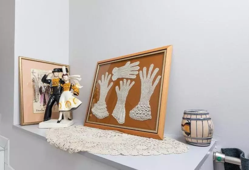 Aamiaismajoitus (B&B) Rose D écumes